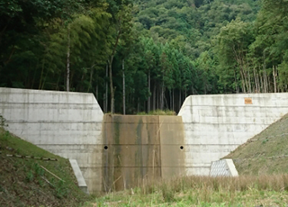 砂防ダム（堰堤）の設計